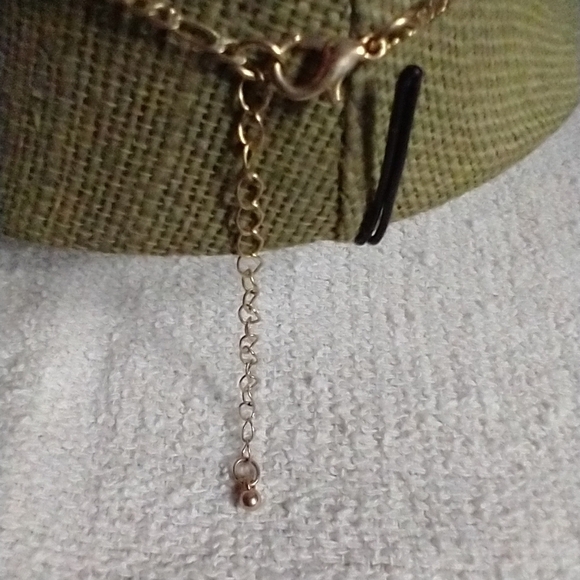 2002 goldtone Crystal curb chain graduation school necklace - Picture 5 of 7